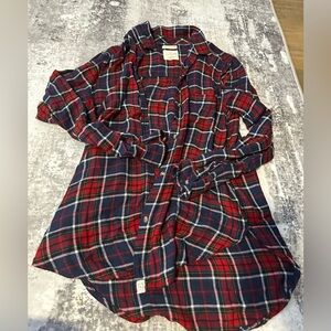 American Eagle Outfitters Red and Blue Plaid Shirt